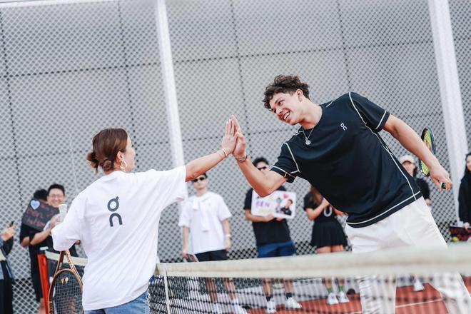 当地居民对 当地居民对