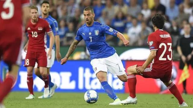 并展望这位 并展望这位